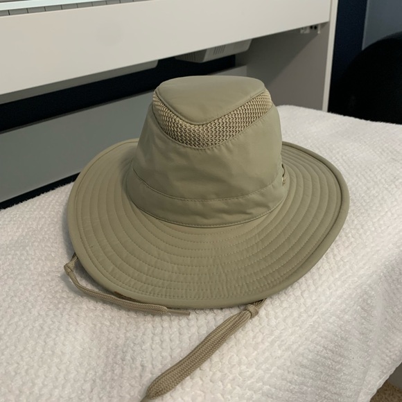 Tilley Airflo Hat for sun, pool or hiking - Picture 2 of 6
